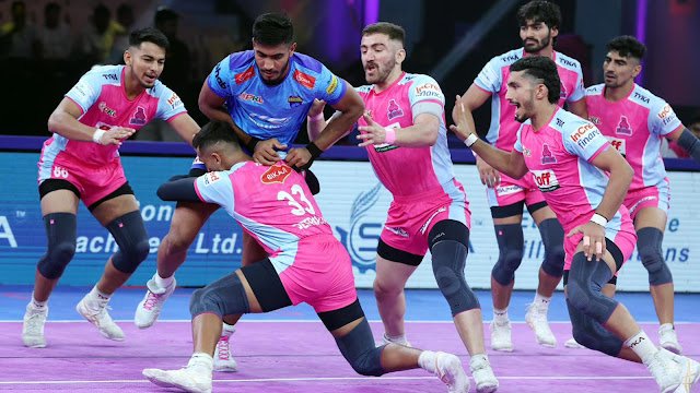 Nitin Kumar, Ali Samadi lead raiding department as Jaipur Pink Panthers defeat Bengal Warriorz, move to fourth on points table